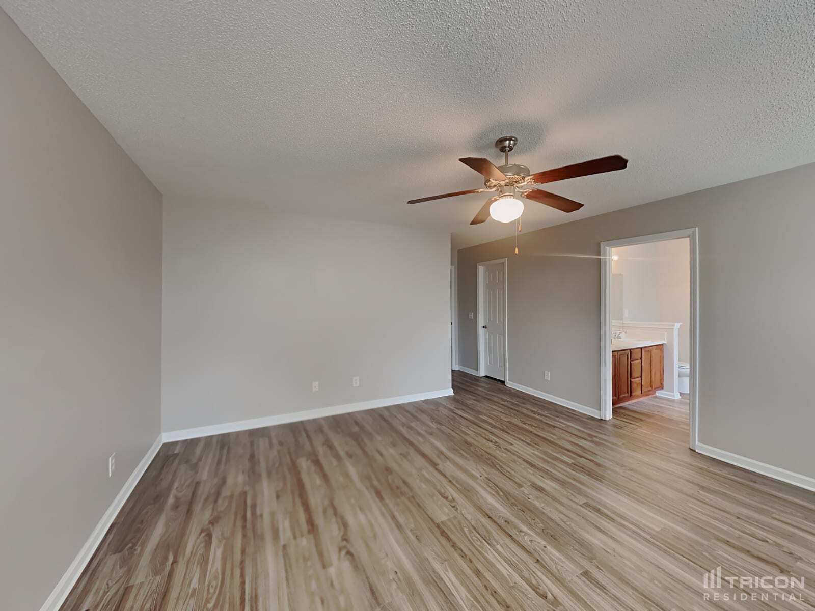 Building Photo - 238 Vermillion Dr