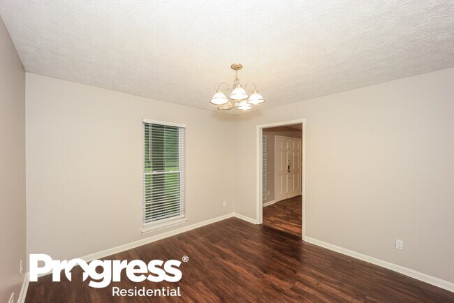 Building Photo - 6316 Knights Way