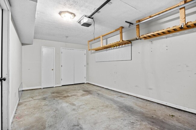 Building Photo - 3893 Boston Rd