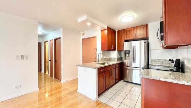 Building Photo - 3161 Ala Ilima St