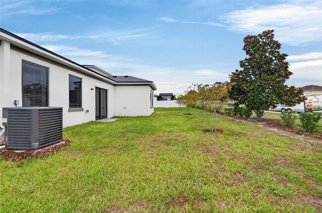 Building Photo - 6336 Chorus Dr