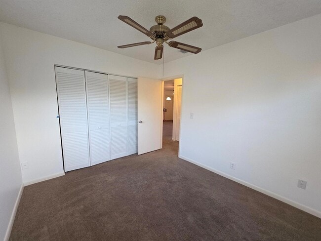 Building Photo - 231 Hibiscus St