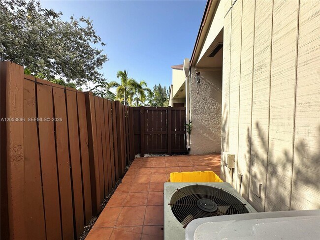 Building Photo - 11703 Timbers Way