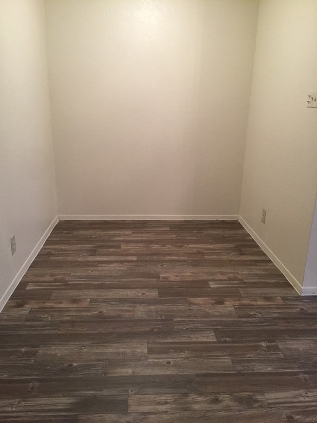 Interior Photo - Bordeaux XI Apartments