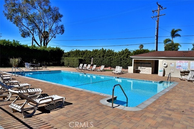 Building Photo - 8162 Eastport Dr