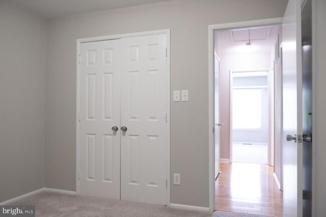 Building Photo - 1640 Westwind Way