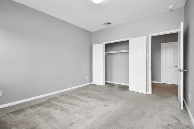 Building Photo - 14018 Harmony Ridge Trl