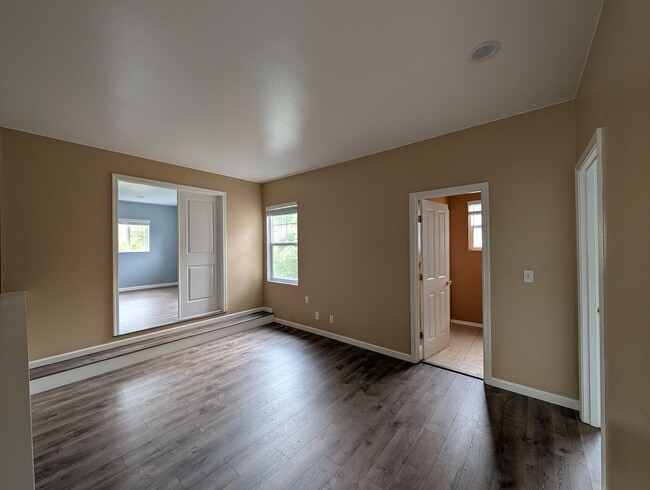 Building Photo - 4bd/2.5ba Snohomish Home