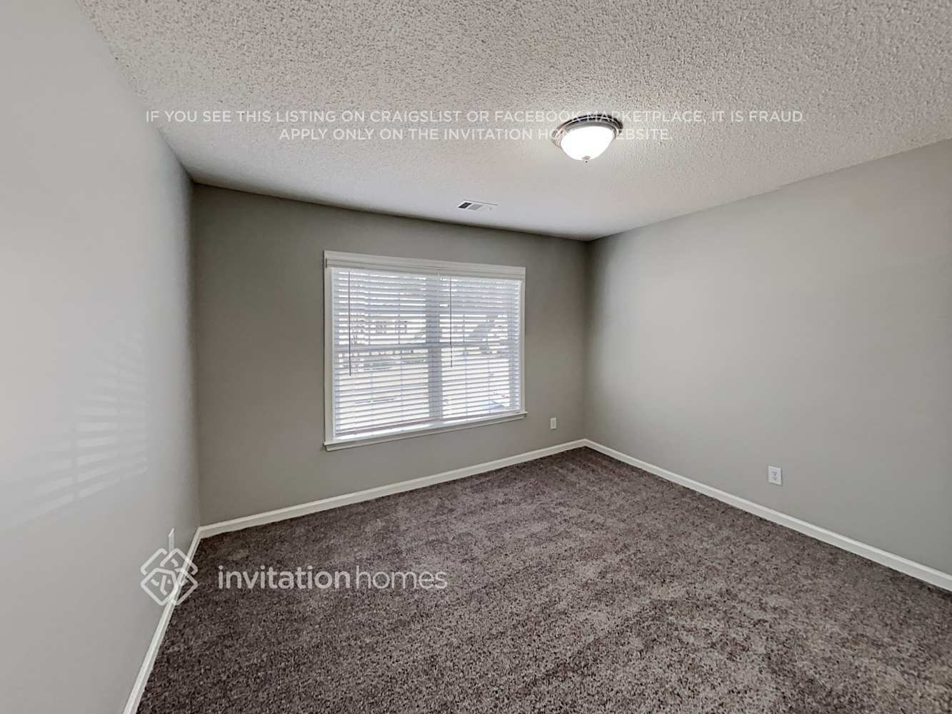Building Photo - 3005 Donamire Ave NW