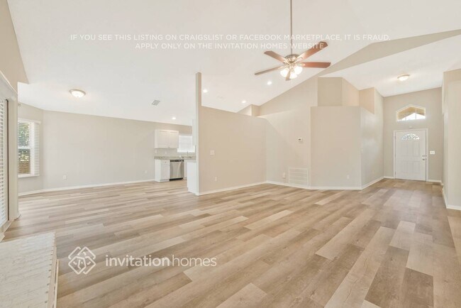 Building Photo - 1011 Corkwood Dr