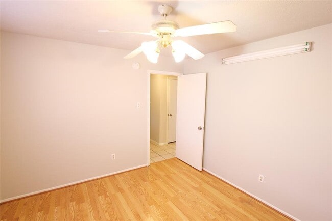Building Photo - 13314 Ensley Wood Dr