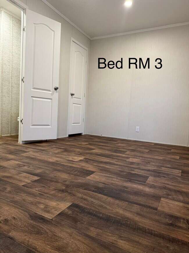 Building Photo - 151 Little River Bend