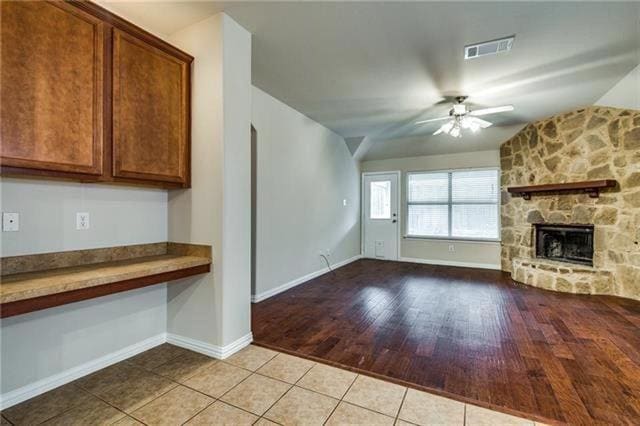 Building Photo - 811 Creekside Dr