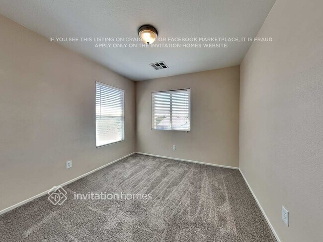 Building Photo - 4920 Whistling Acres Ave