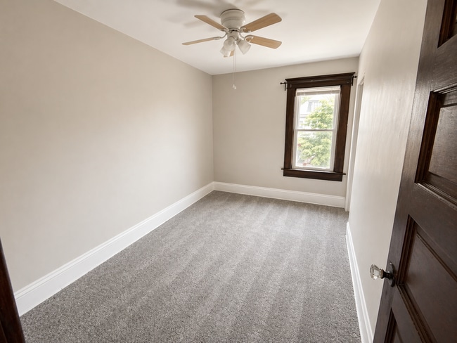 Building Photo - Beautifully Updated 3 Bedroom Home with 2-Car Garage – Prime Columbus Location