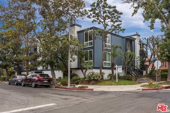 Building Photo - 5003 Westpark Dr