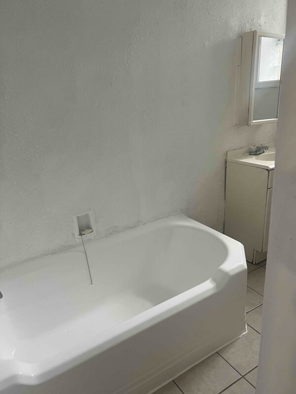 Building Photo - 2828 Ellicott Driveway