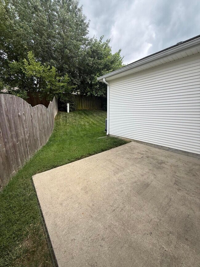 Building Photo - 3361 Scottish Trace