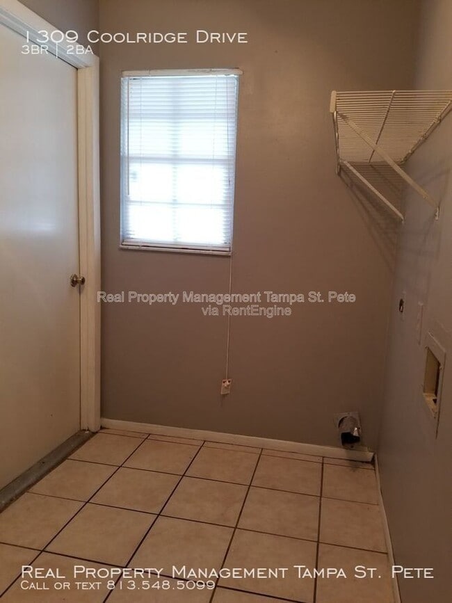 Building Photo - 1309 Coolridge Dr