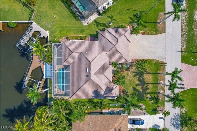 Building Photo - 2730 NW 42nd Pl