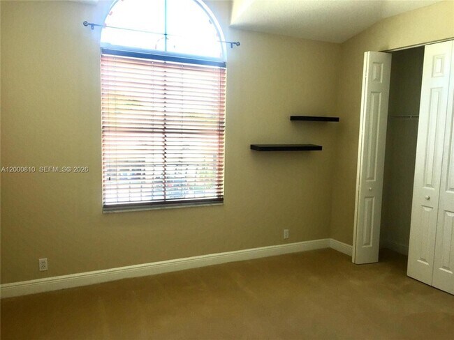 Building Photo - 7477 NW 114th Terrace