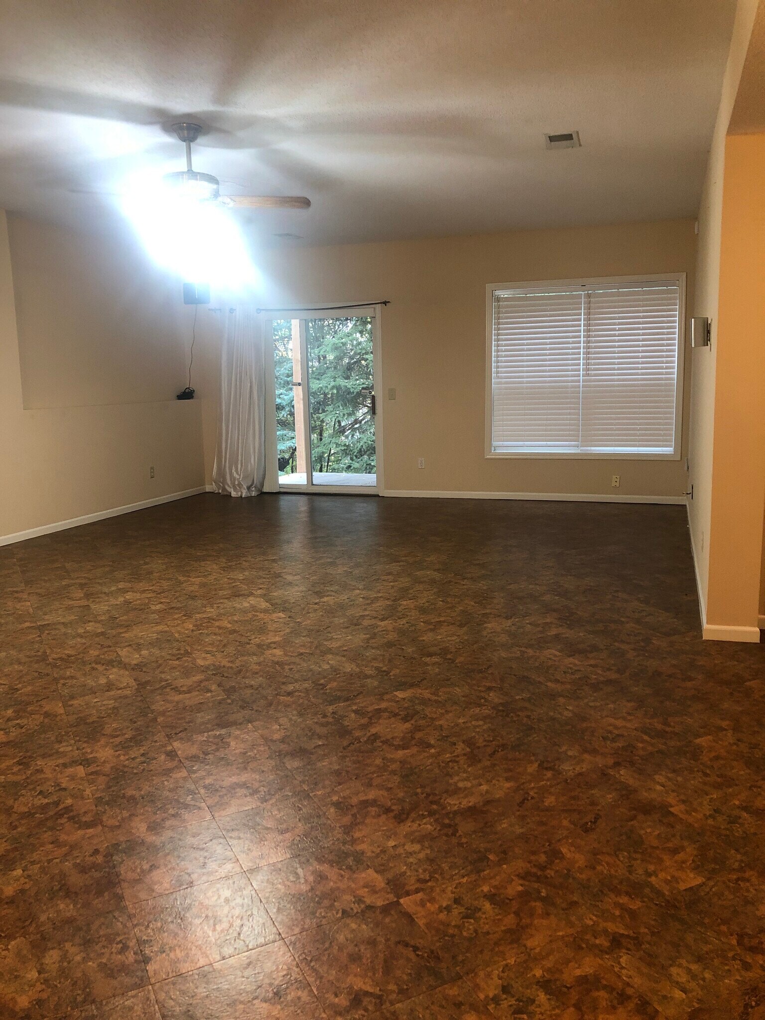 Building Photo - 1680 Oakbrooke Ct