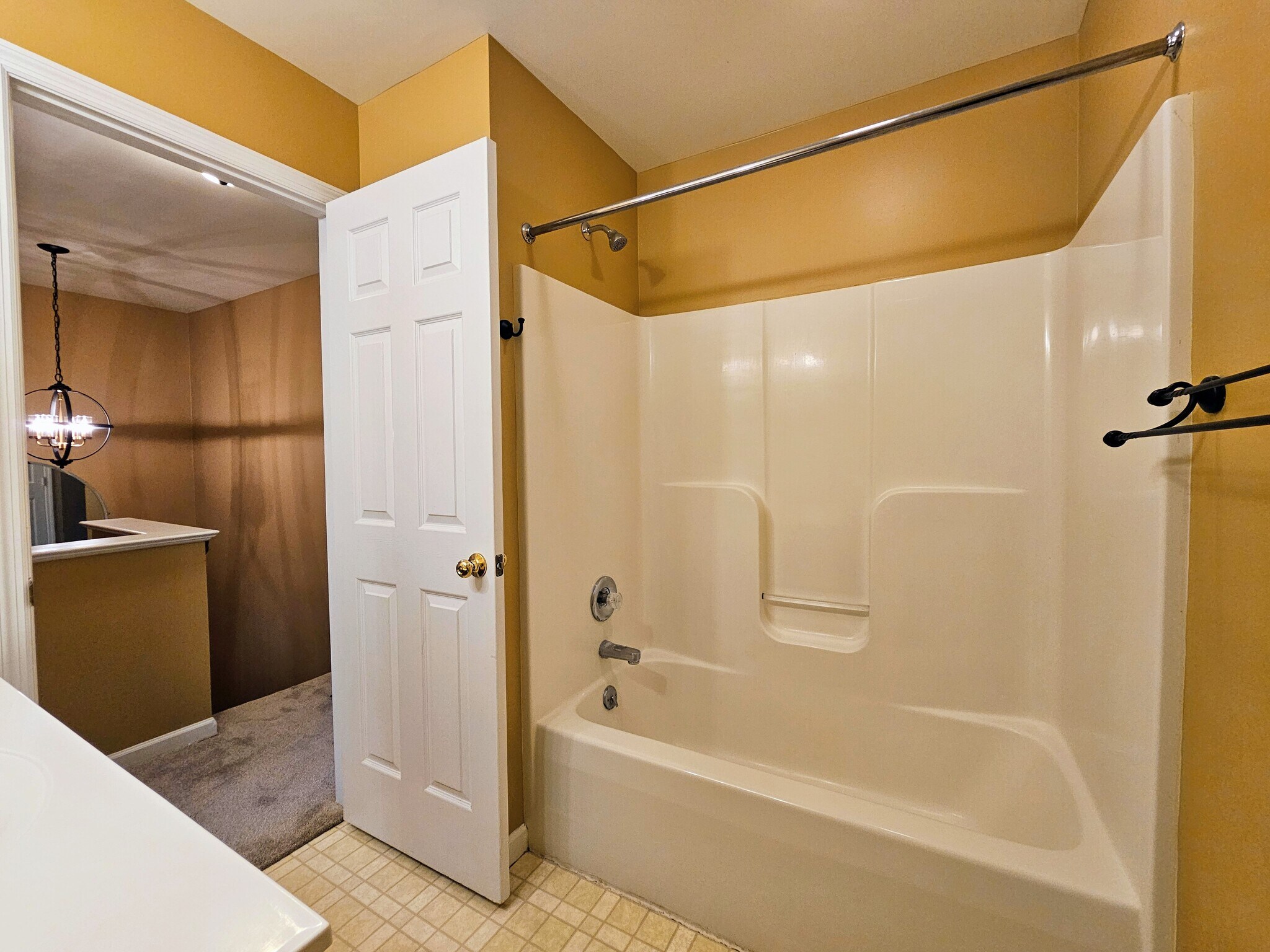 Building Photo - 562 Wood Duck Dr