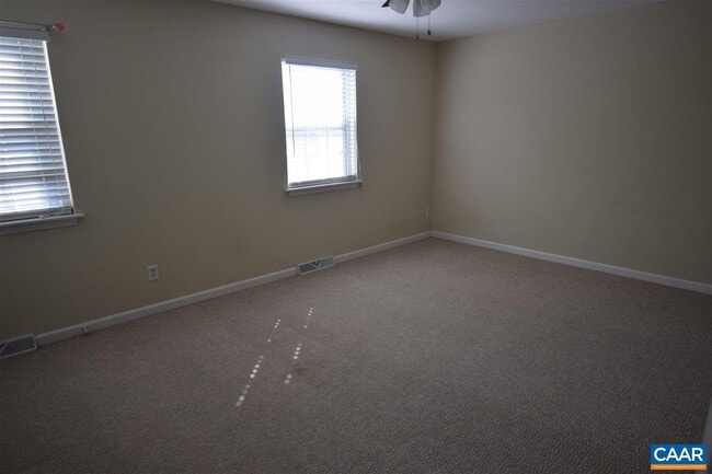 Building Photo - 1640 Townwood Ct