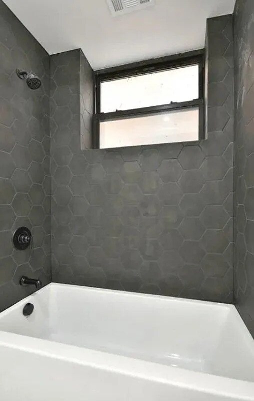 Building Photo - 5733 N Winthrop Ave