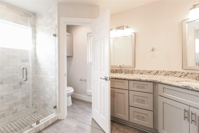 Building Photo - 4719 Hidden Springs Dr