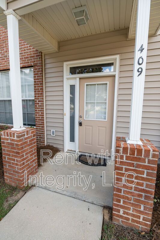 Building Photo - 3400 Old Bainbridge Rd