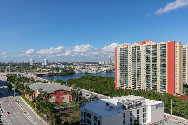 Building Photo - 300 Sunny Isles Blvd