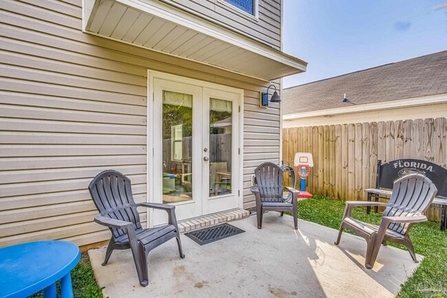 Building Photo - 1904 Mary Jo Way