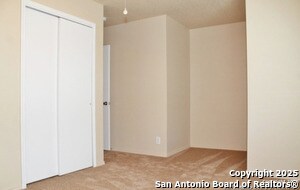 Building Photo - 10131 Amber Flora Dr
