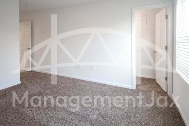 Building Photo - 5538 US-1