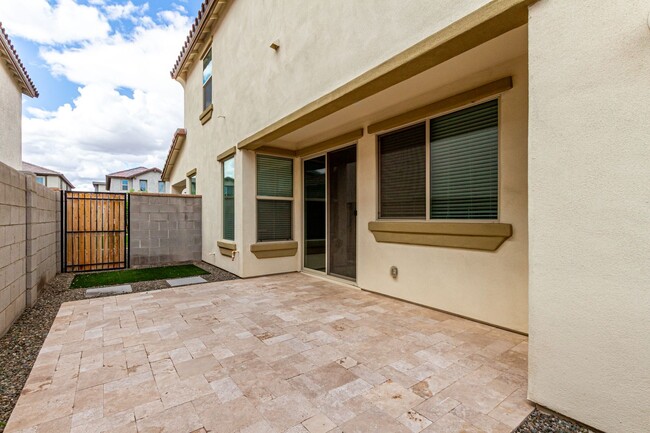 Building Photo - Beautiful home in Eastmark with 3 bedrooms...