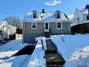 Building Photo - 191 Hobart Ave