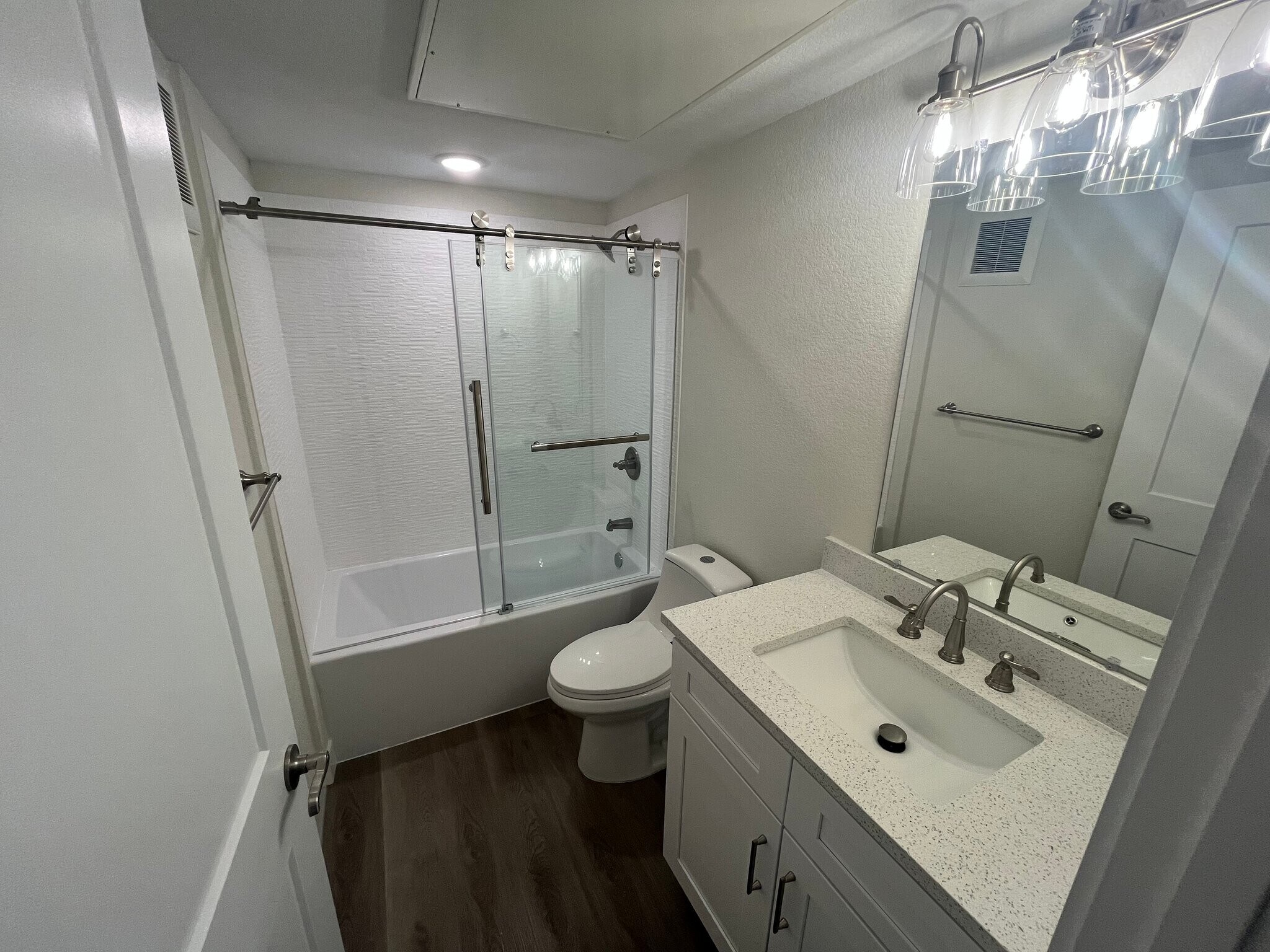 Building Photo - 18645 Stroh Rd