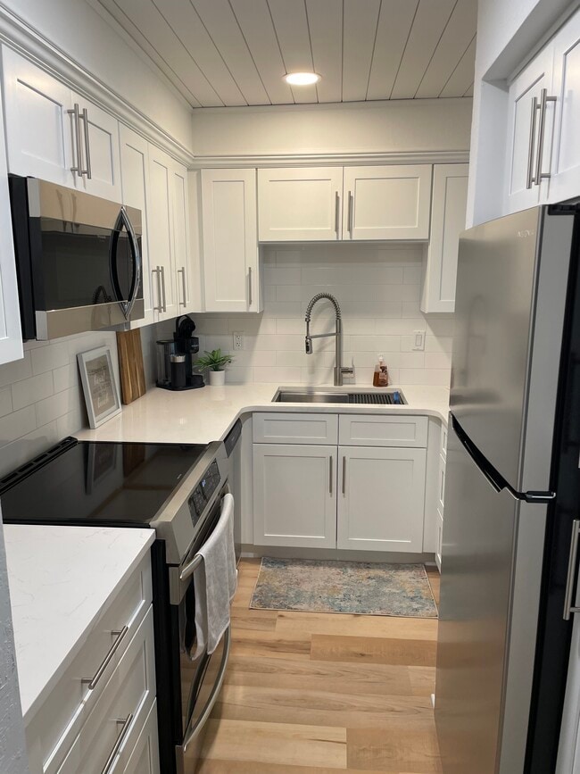 Building Photo - 2987 S Atlantic Ave