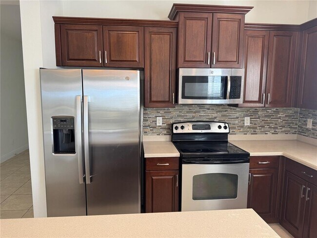 Building Photo - 11765 Forest Park Cir