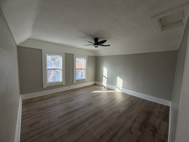 Building Photo - 3193 W 50th St