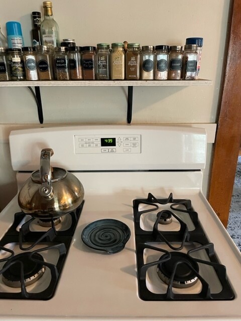 Kitchen - 1032 Portland Ave