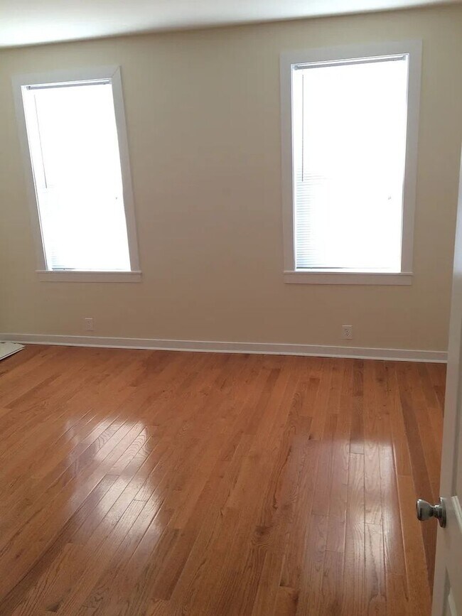 Building Photo - Charming 3-Bedroom Townhouse in Brewerytown