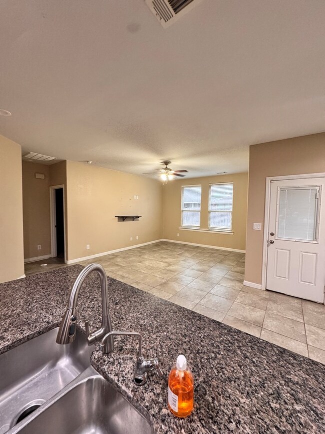 Building Photo - 1603 Laguna Meadows Tr