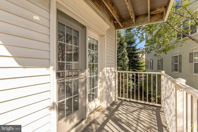 Building Photo - 640 Orchard Ridge Dr