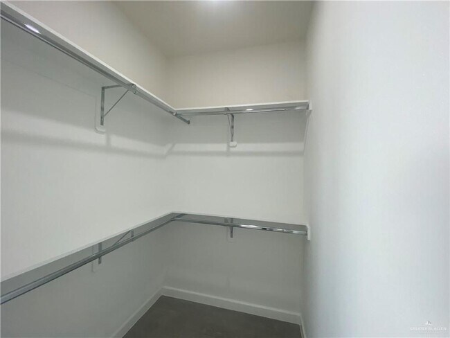 Building Photo - 1408 Marcela Dr