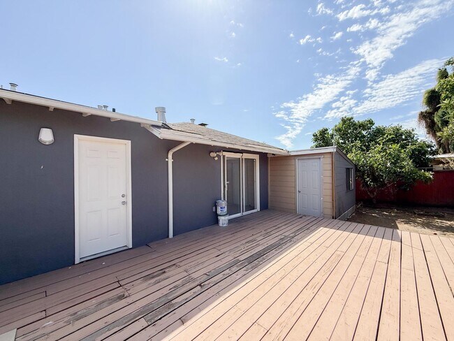 Building Photo - Floresta Gardens San Leandro Ranch Home