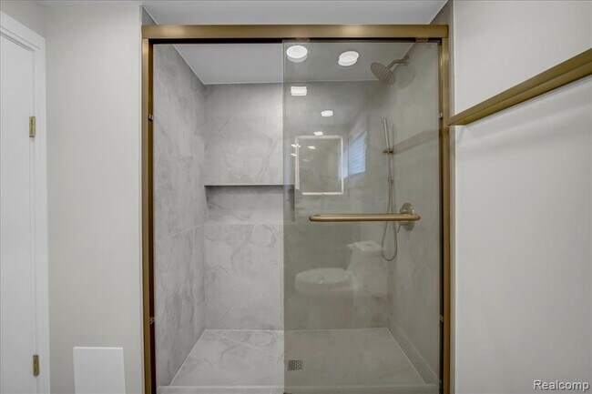 Building Photo - 2623 Fairview St