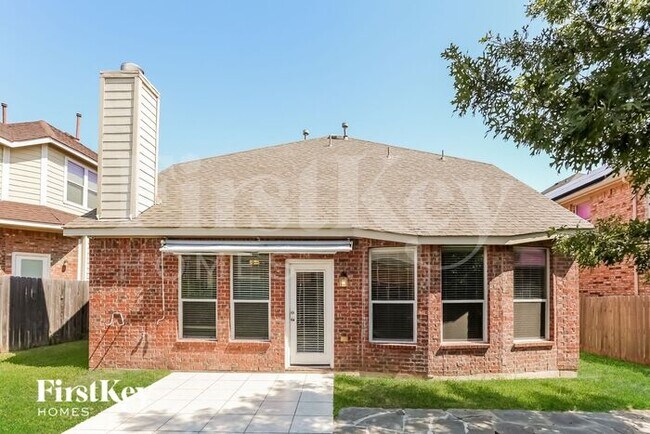 Building Photo - 8721 Corral Cir
