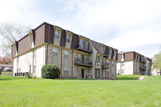 Buildings - Oakview Terrace